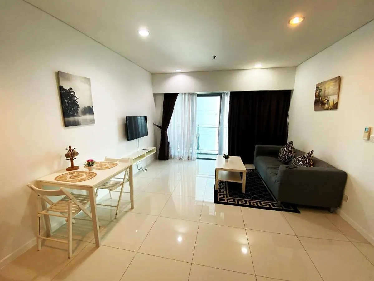 Apartment Summer Suite At Kuala Lumpur Klcc By Tengku Homestay