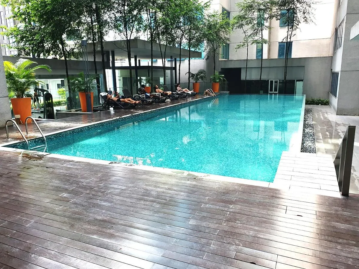 Summer Suite At Kuala Lumpur Klcc By Tengku Homestay